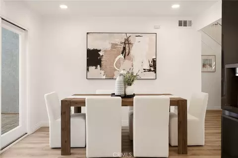 Dining - 17 Whitney, Irvine, CA 92620 photo 2 of 3