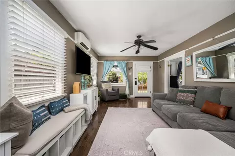 Living - 1430 Temple Ave, Long Beach, CA 90804 photo 1 of 2