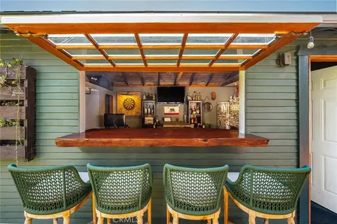 Exterior - 1430 Temple Ave, Long Beach, CA 90804 photo 6 of 15
