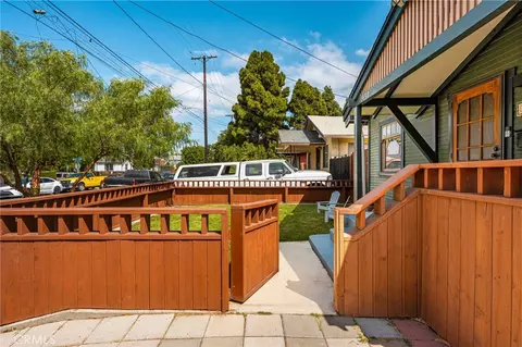 Exterior - 1430 Temple Ave, Long Beach, CA 90804 photo 14 of 15