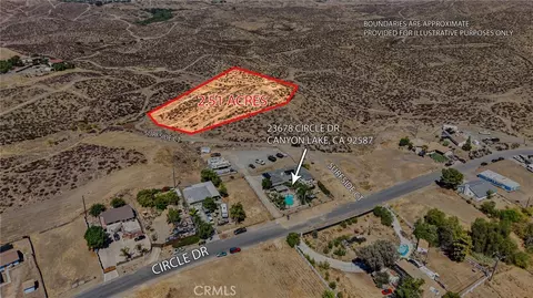 23000 Surfside Ct, Canyon Lake, CA 92587