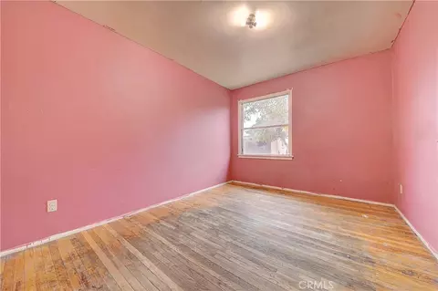 Bedroom - 14778 Valencia Ave, Fontana, CA 92335 photo 8 of 11