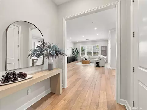 Entry Way - 75 Thornapple, Irvine, CA 92620 photo 1 of 5
