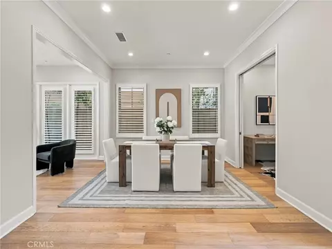 Dining - 75 Thornapple, Irvine, CA 92620 photo 2 of 3