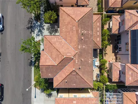 View/Area - 75 Thornapple, Irvine, CA 92620 photo 4 of 11