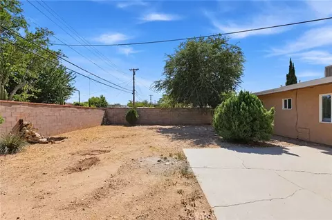 Exterior - 38726 Sumac, Palmdale, CA 93550 photo 4 of 6