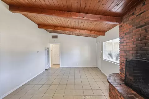 Living - 38726 Sumac, Palmdale, CA 93550 photo 3 of 5