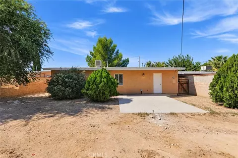 Exterior - 38726 Sumac, Palmdale, CA 93550 photo 5 of 6