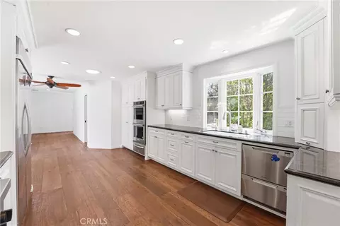 Kitchen - 3600 Grayburn, Pasadena, CA 91107 photo 4 of 4