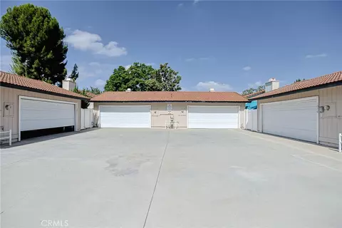 Exterior - 1078 Border, Corona, CA 92882 photo 3 of 3