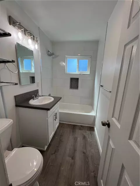 Bath - 149 E Union Ave, Fullerton, CA 92832 photo 2 of 3