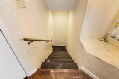 Entry Way - 1731 E 68th #5, Long Beach, CA 90805 photo 6 of 12