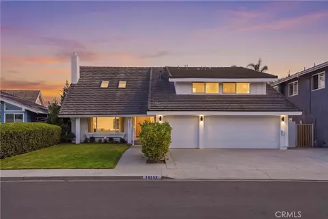 19552 Helena Cir, Huntington Beach, CA 92646