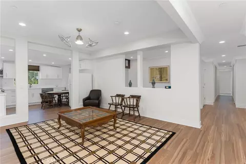 Entry Way - 1377 Knoll Rd, Redlands, CA 92373 photo 4 of 5