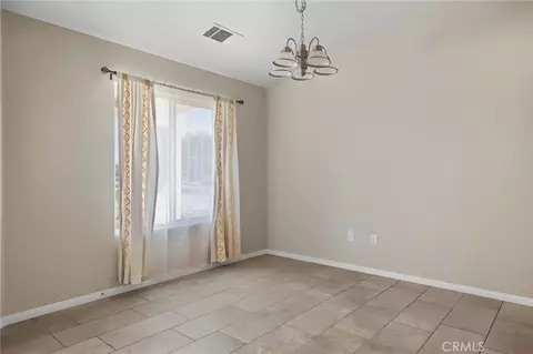 Living - 8537 11th Ave, Hesperia, CA 92345 photo 5 of 5