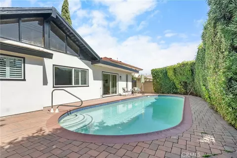 Exterior - 606 Tangier Ave, Placentia, CA 92870 photo 2 of 5