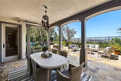 Exterior - 2 Galaxy Isle, Ladera Ranch, CA 92694 photo 5 of 12