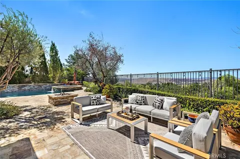 Exterior - 2 Galaxy Isle, Ladera Ranch, CA 92694 photo 4 of 12