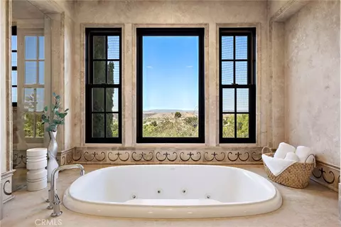 Bath - 2 Galaxy Isle, Ladera Ranch, CA 92694 photo 2 of 4
