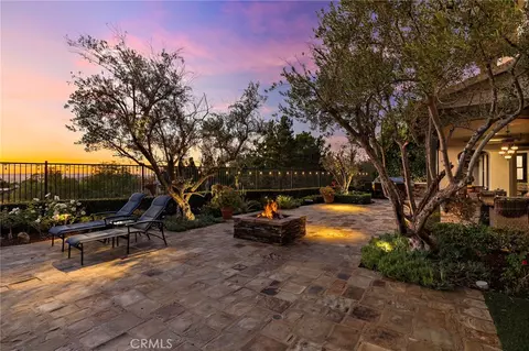 Exterior - 2 Galaxy Isle, Ladera Ranch, CA 92694 photo 7 of 12