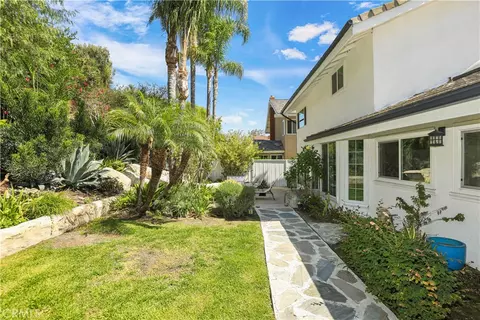Exterior - 31 Silver Cres, Irvine, CA 92603 photo 6 of 12