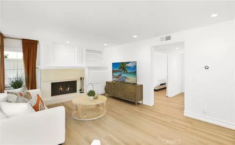 Living - 31 Silver Cres, Irvine, CA 92603 photo 6 of 6