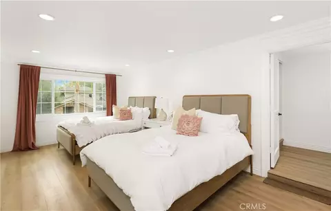 Bedroom - 31 Silver Cres, Irvine, CA 92603 photo 3 of 12