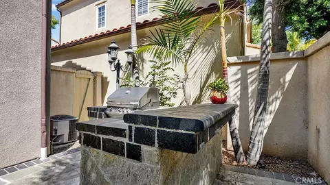 Exterior - 79 Modesto, Irvine, CA 92602 photo 4 of 8