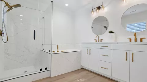 Bath - 79 Modesto, Irvine, CA 92602 photo 2 of 8