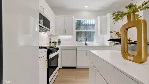 Kitchen - 79 Modesto, Irvine, CA 92602 photo 4 of 7