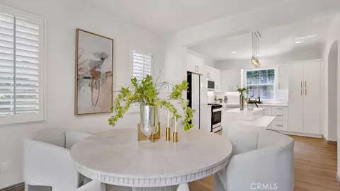 Dining - 79 Modesto, Irvine, CA 92602 photo 4 of 7