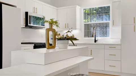 Kitchen - 79 Modesto, Irvine, CA 92602 photo 5 of 7