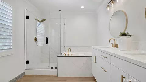 Bath - 79 Modesto, Irvine, CA 92602 photo 5 of 8