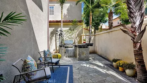 Exterior - 79 Modesto, Irvine, CA 92602 photo 1 of 8