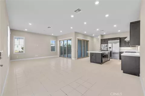 Living - 128 Character, Irvine, CA 92618 photo 2 of 4