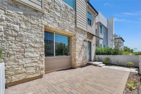 Exterior - 128 Character, Irvine, CA 92618 photo 6 of 10
