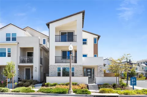 427 Flycatcher, Irvine, CA 92618