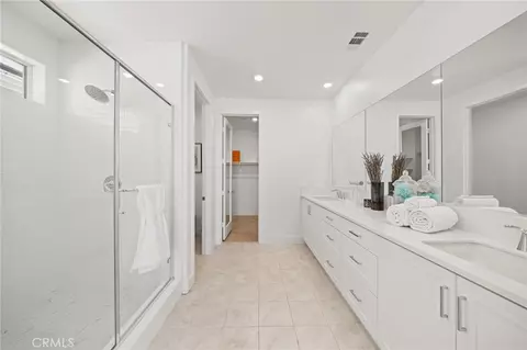 Entry Way - 427 Flycatcher, Irvine, CA 92618 photo 7 of 7