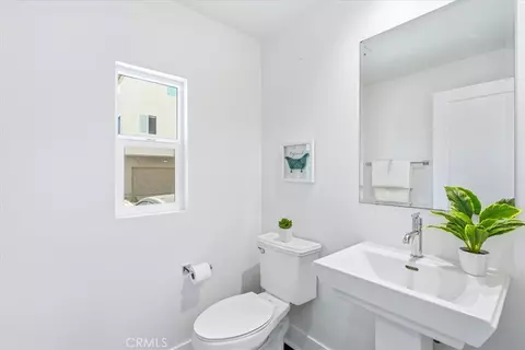 Bath - 142 Allusion, Irvine, CA 92618 photo 1 of 5