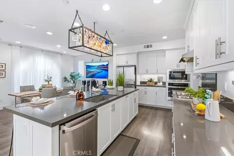 Kitchen - 142 Allusion, Irvine, CA 92618 photo 1 of 2