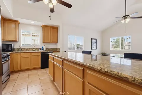Kitchen - 2542 E Madison St, Carson, CA 90810 photo 2 of 4