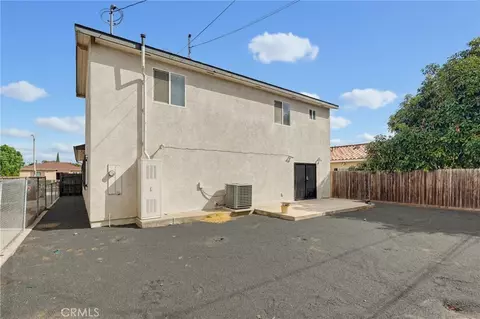 Exterior - 2542 E Madison St, Carson, CA 90810 photo 6 of 7