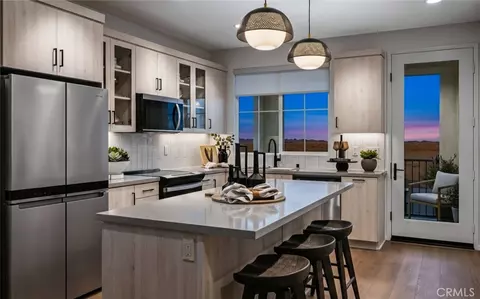 Kitchen - 28875 Vinecrest Ct, Temecula, CA 92590 photo 1 of 2