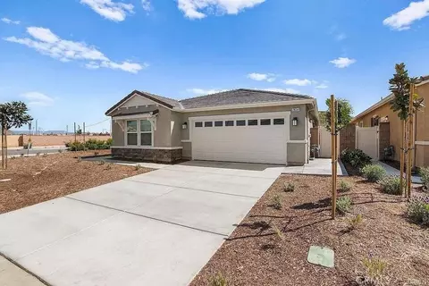 Exterior - 28341 Digger, Menifee, CA 92585 photo 2 of 9