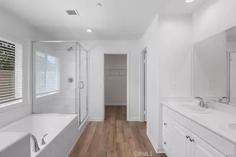 Entry Way - 28341 Digger, Menifee, CA 92585 photo 5 of 7