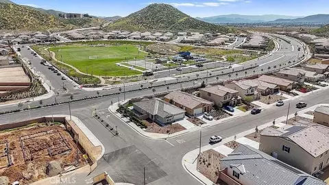 View/Area - 28341 Digger, Menifee, CA 92585 photo 2 of 4