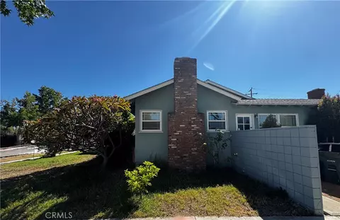 Exterior - 446 N Park Ln, Orange, CA 92867 photo 17 of 18