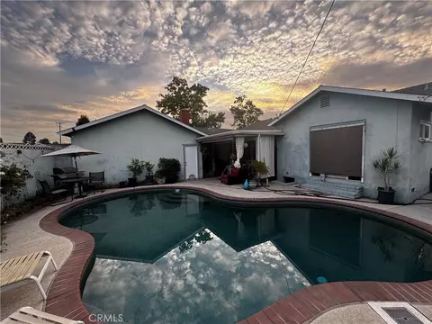 Exterior - 446 N Park Ln, Orange, CA 92867 photo 4 of 18