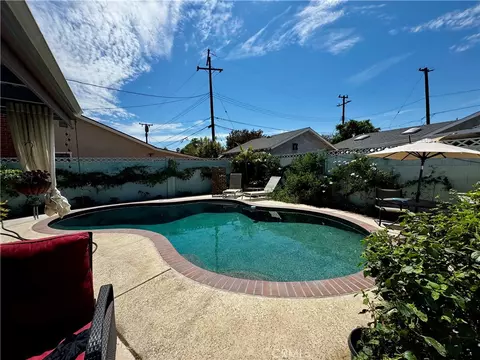 Exterior - 446 N Park Ln, Orange, CA 92867 photo 10 of 18