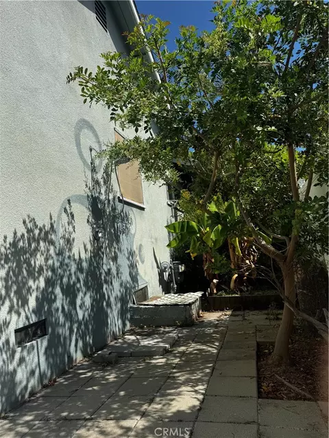 Exterior - 446 N Park Ln, Orange, CA 92867 photo 15 of 18